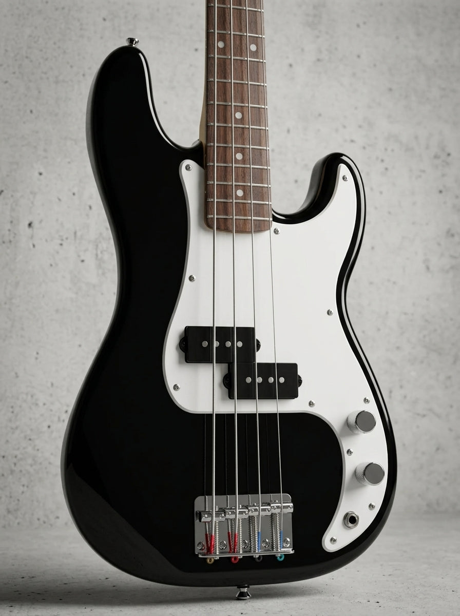 Squier Mini Precision Bass Black with Laurel fingerboard